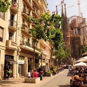 Gaudi Sagrada Familia Apartamento